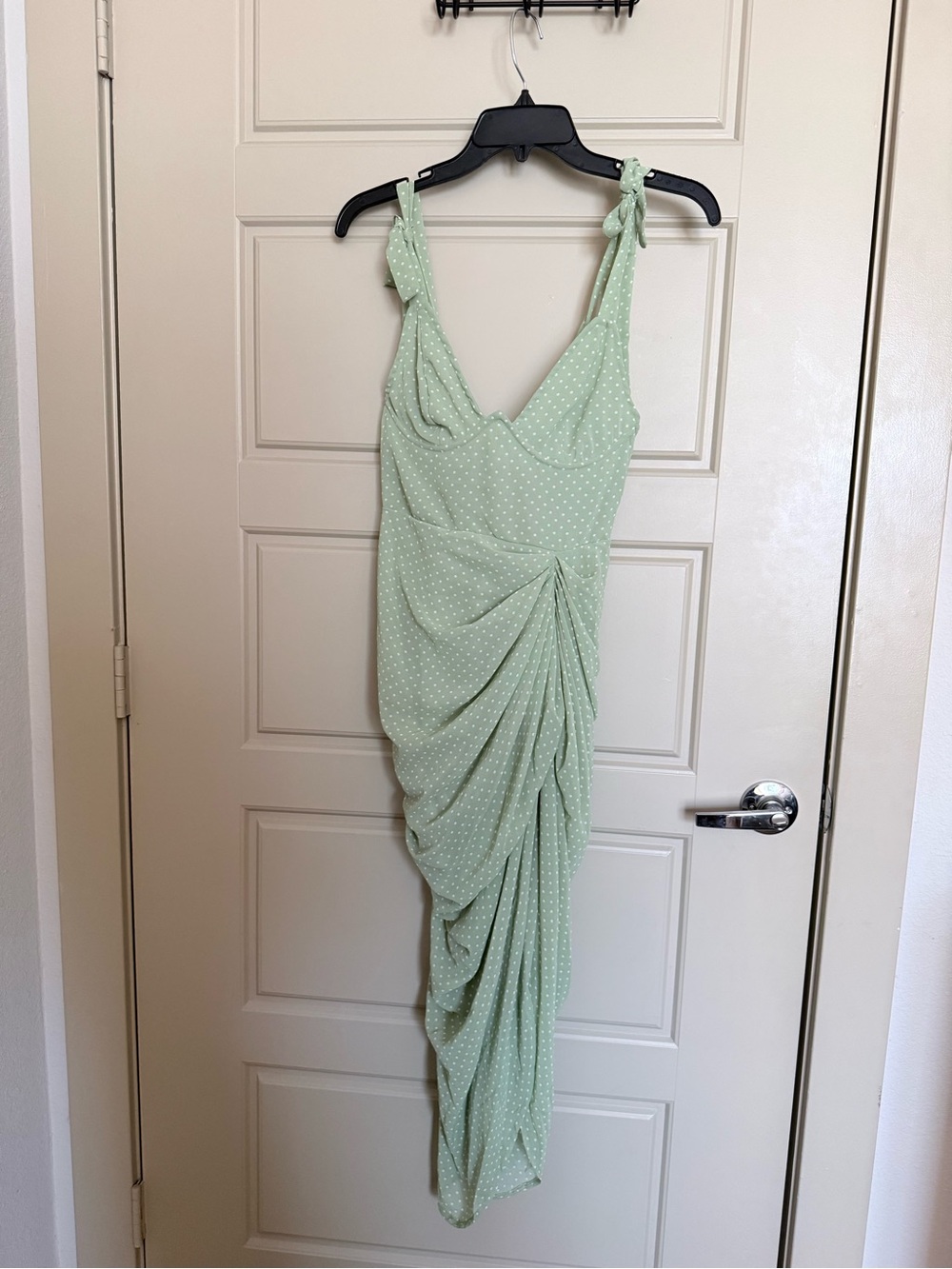 PrettyLittleThing Mint Green Polka Dot Tie-Strap Ruched Maxi Dress